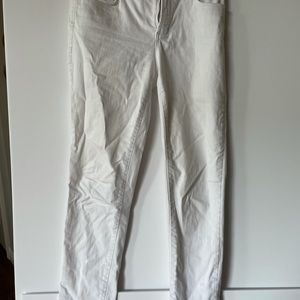 NYDJ size 4 ankle white jean